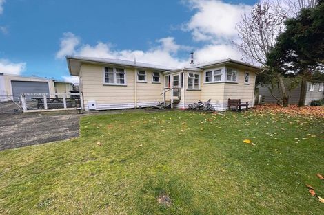 Photo of property in 261 Balmoral Drive, Tokoroa, 3420