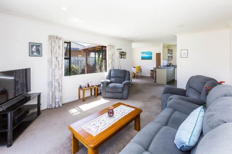 Photo of property in 30 Tararua Street, Trentham, Upper Hutt, 5018