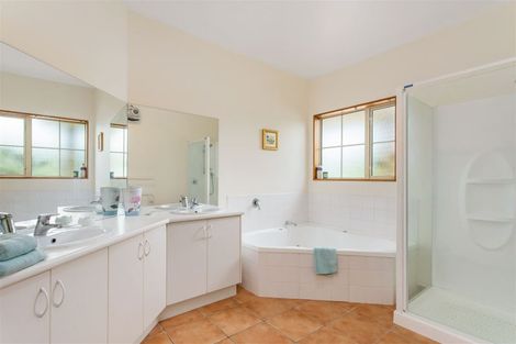 Photo of property in 518 Pound Road, Yaldhurst, Christchurch, 7676