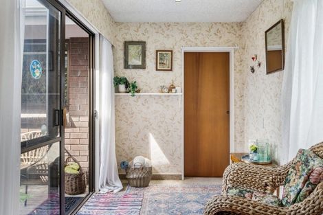 Photo of property in 98 Hillcrest Road, Raumati Beach, Paraparaumu, 5032