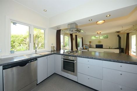 Photo of property in 36a Heberden Avenue, Sumner, Christchurch, 8081