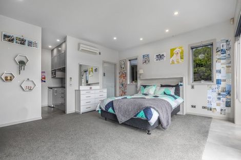 Photo of property in 75b Paremata Haywards Road, Pauatahanui, Porirua, 5381