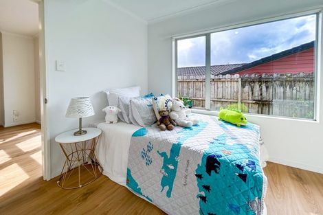 Photo of property in 11 Amherst Place, Albany, Auckland, 0632