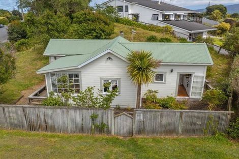 Photo of property in 69 Waimea Road, Waikanae Beach, Waikanae, 5036