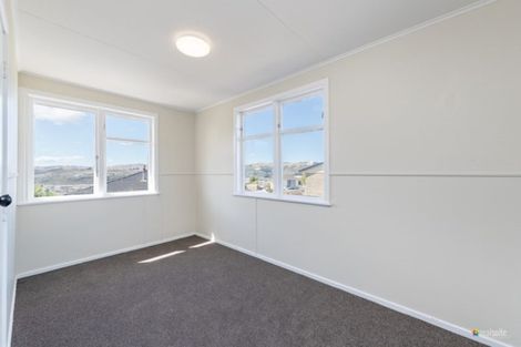 Photo of property in 33 Rangituhi Crescent, Takapuwahia, Porirua, 5022