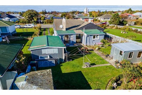 Photo of property in 56 Rhodes Street, Waimate, 7924