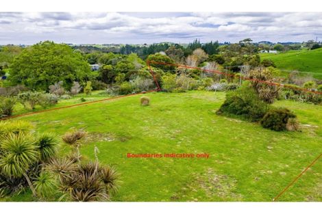 Photo of property in 126 Oneriri Road, Kaiwaka, 0573