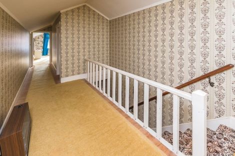 Photo of property in 25 Brassey Road, Saint Johns Hill, Whanganui, 4500