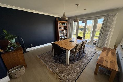 Photo of property in 21 Kristin Place, Manakau, Levin, 5573