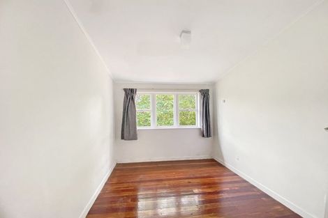 Photo of property in 99 Seabrook Avenue, New Lynn, Auckland, 0600