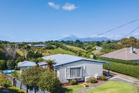 Photo of property in 38 Woodleigh Street, Frankleigh Park, New Plymouth, 4310