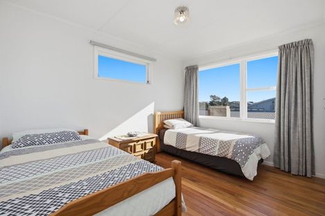 Photo of property in 22 Karewa Parade, Papamoa Beach, Papamoa, 3118