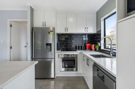 Photo of property in 3/15 Greenhill Crescent, Pakuranga, Auckland, 2010