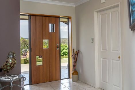 Photo of property in 17 Ruahine Street, Dannevirke, 4930