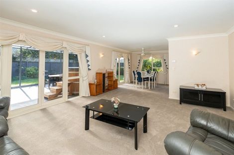 Photo of property in 11 Toi Toi Place, Flagstaff, Hamilton, 3210