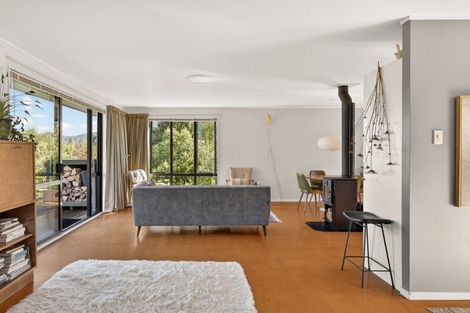 Photo of property in 29 Te Papau Crescent, Diamond Harbour, 8972