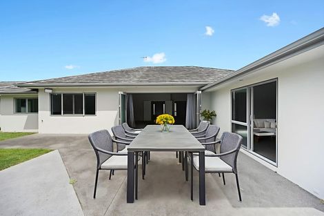 Photo of property in 11 Petersburg Drive, Flagstaff, Hamilton, 3210