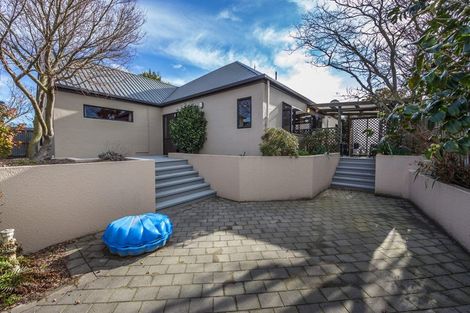 Photo of property in 21 Craven Street, Sockburn, Christchurch, 8042