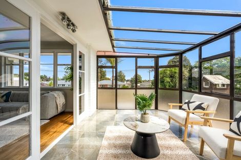 Photo of property in 35 Tampin Road, Hillpark, Auckland, 2102