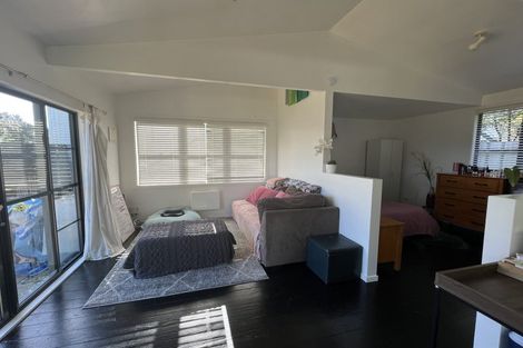 Photo of property in 28 Leslie Avenue, Sandringham, Auckland, 1025