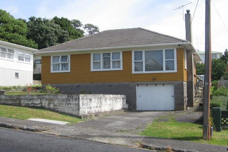 Photo of property in 4 Woodall Place, Totara Vale, Auckland, 0627
