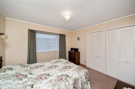Photo of property in 12 Matai Place, Hawera, 4610