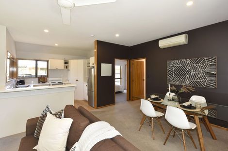 Photo of property in 2/310 Withells Road, Avonhead, Christchurch, 8042