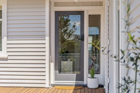 Photo of property in 13 Te Puni Grove, Elderslea, Upper Hutt, 5018