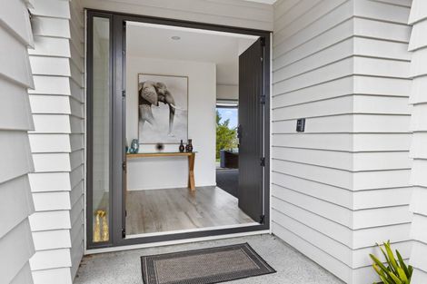 Photo of property in 69 Harvest Avenue, Orewa, 0931