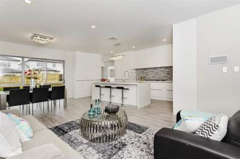 Photo of property in 22 Tinaku Road, Flat Bush, Auckland, 2019