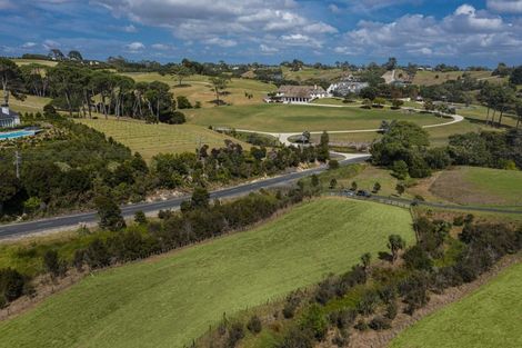 Photo of property in 221b Mahoenui Valley Road, Coatesville, 0793