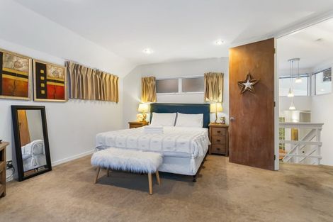 Photo of property in 38 Marae Road, Greenhithe, Auckland, 0632