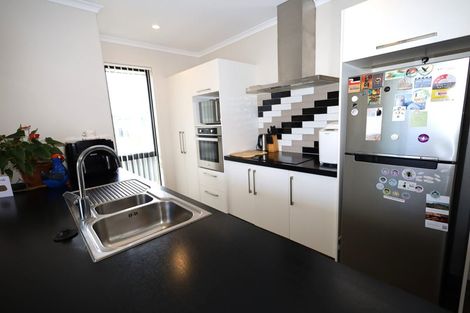 Photo of property in 4 Toi Place, Papamoa, 3118