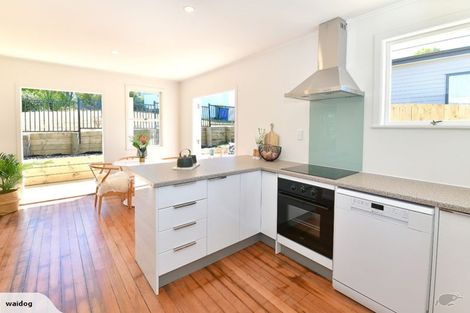 Photo of property in 25b Arrow Road, Forrest Hill, Auckland, 0620