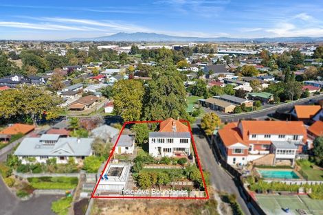 Photo of property in 82 Lake Crescent, Hamilton Lake, Hamilton, 3204