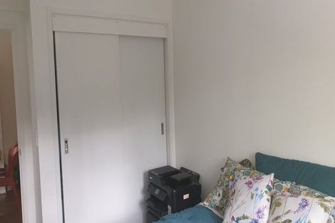 Photo of property in 10a Seaway Terrace, Otumoetai, Tauranga, 3110