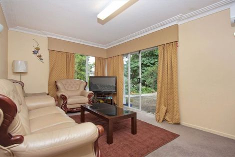 Photo of property in 1/104a Bolton Street, Blockhouse Bay, Auckland, 0600