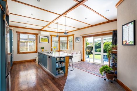 Photo of property in 117 Carrington Street, Lower Vogeltown, New Plymouth, 4310
