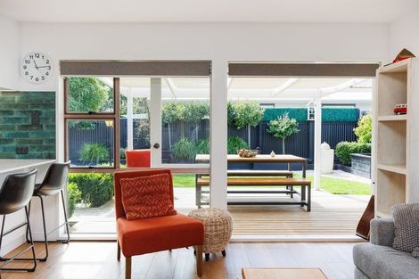 Photo of property in 18d Montgomery Terrace, Hokowhitu, Palmerston North, 4410