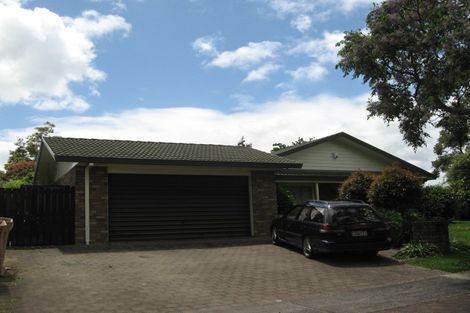 Photo of property in 1 Tytus Place, Conifer Grove, Takanini, 2112