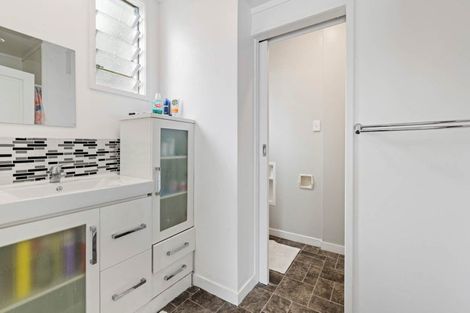 Photo of property in 14a Earlsworth Road, Mangere East, Auckland, 2024