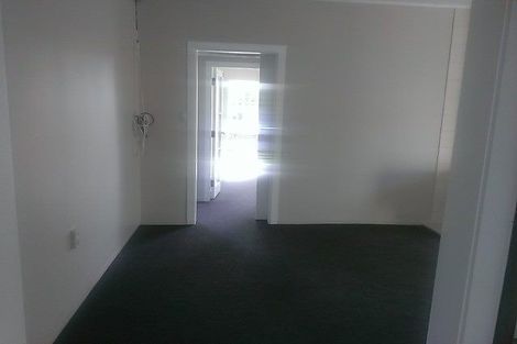 Photo of property in 52 Halsey Road, Manurewa, Auckland, 2102