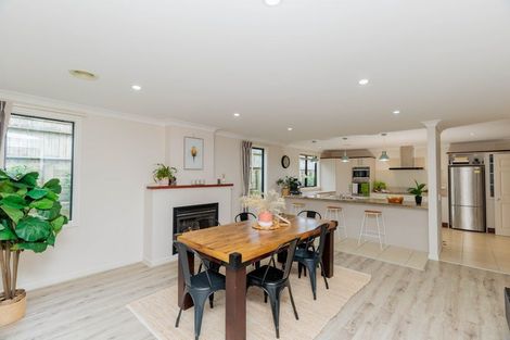 Photo of property in 44 Furlong Crescent, Churton Park, Wellington, 6037