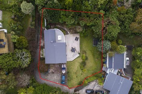 Photo of property in 90 Matipo Road, Mairangi Bay, Auckland, 0630