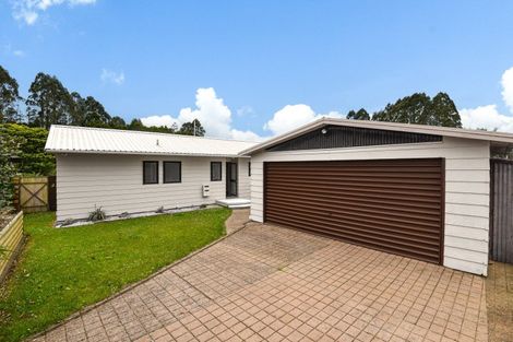 Photo of property in 20 Augustus Earle Place, Pukehangi, Rotorua, 3015