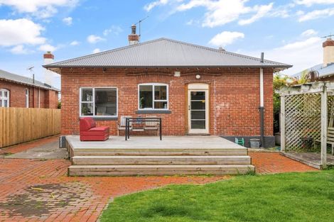 Photo of property in 136 Fitzroy Street, Forbury, Dunedin, 9012