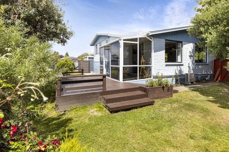 Photo of property in 21 Newbourne Crescent, Redwoodtown, Blenheim, 7201