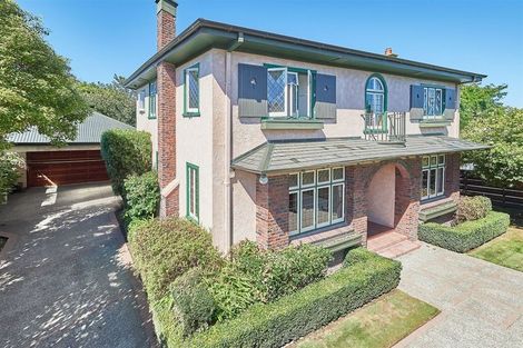 Photo of property in 10 Saint Johns Avenue, Palmerston North, 4414