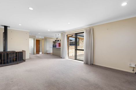 Photo of property in 2 Puketea Place, Redwoodtown, Blenheim, 7201