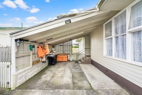 Photo of property in 35 Steven Street, Mangere East, Auckland, 2024